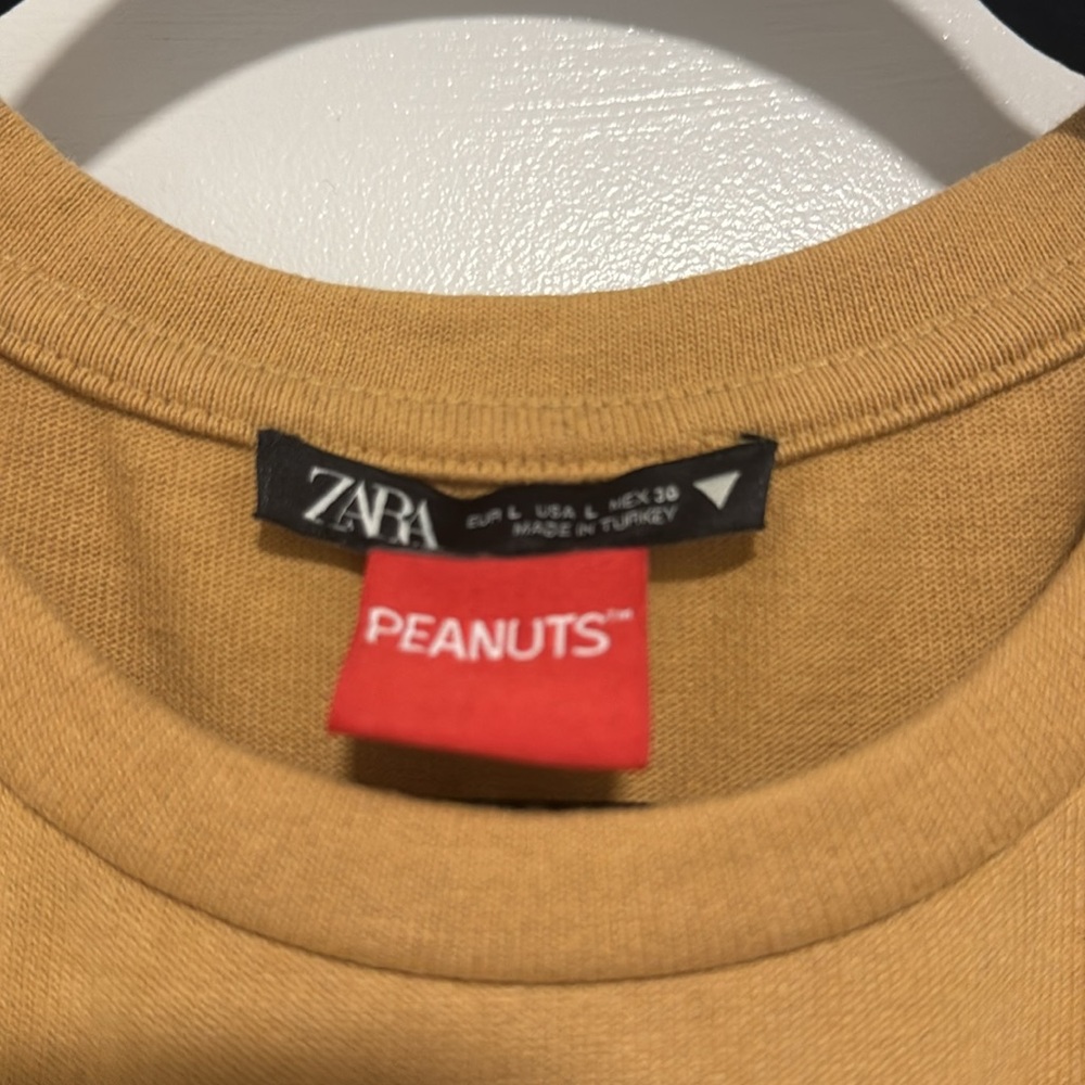 Zara Snoopy Peanuts T-shirt - Picture 6 of 10